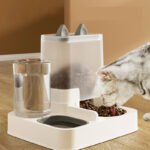 Minimalist Cat Ear Pet Feeder & Water Dispenser, Large-Capacity Automatic Water Bowl for Cats & Dogs, Anti-Spill Pet Drinking Fountain - Image 3